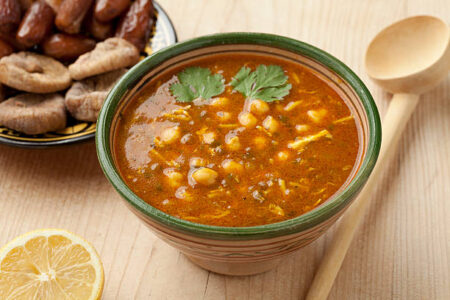 Read more about the article How to Make Authentic Moroccan Harira Soup (Easy Recipe!)