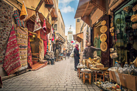 Read more about the article morocco vacation travel guide #1: is it better to travel with tour guide in morocco?