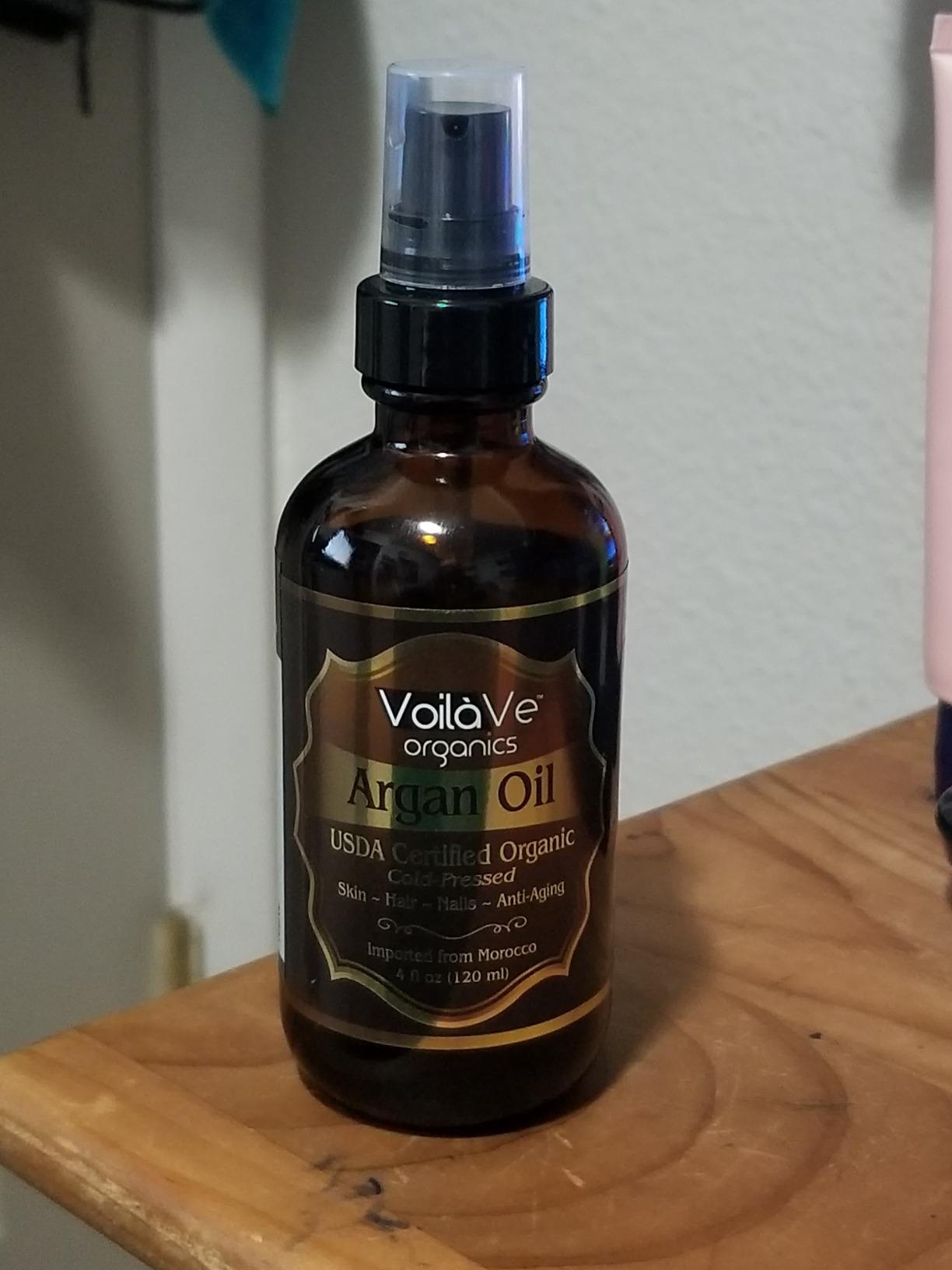 VoilaVe USDA and ECOCERT 100% Pure Organic Moroccan Argan Oil for Skin, Nails & Hair Growth, Anti-Aging Face Moisturizer, Cold Pressed, Rich in Vitamin E, As Seen On TV - 4 fl oz (Argan)