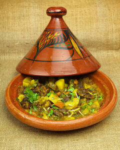 Read more about the article Traditional Moroccan Tagine: A Step-by-Step Guide to Culinary Magic